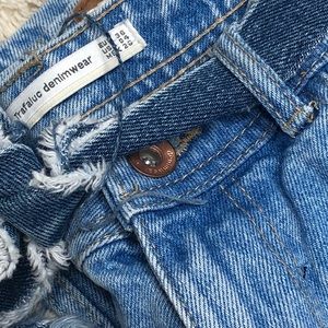 Distressed belt Skinny jeans